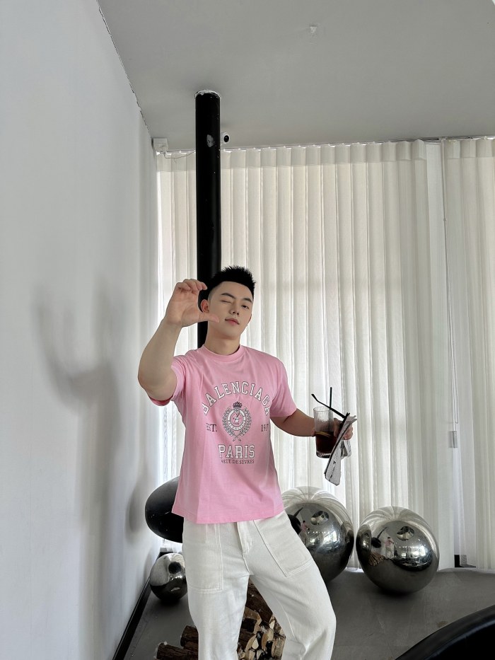 Clothes Balenciaga 323