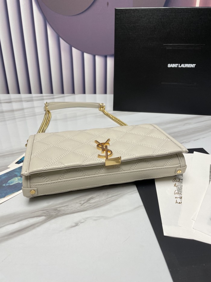 Handbags SAINT LAURENT 585031 size 22.5 14.5 5.0 cm