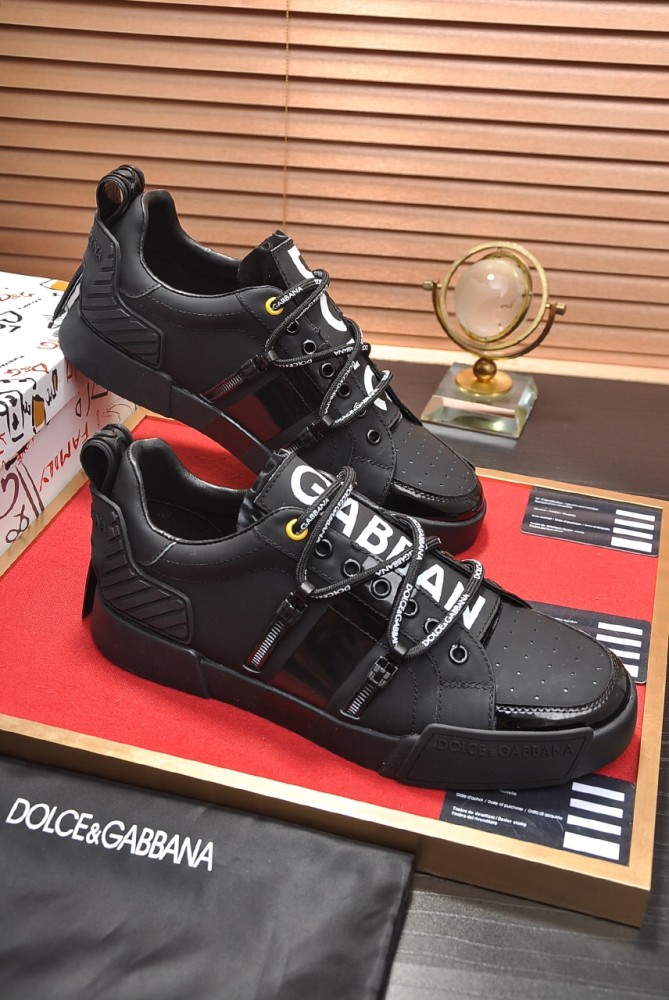 Dolce & Gabbana Low Tops Sneakers 69