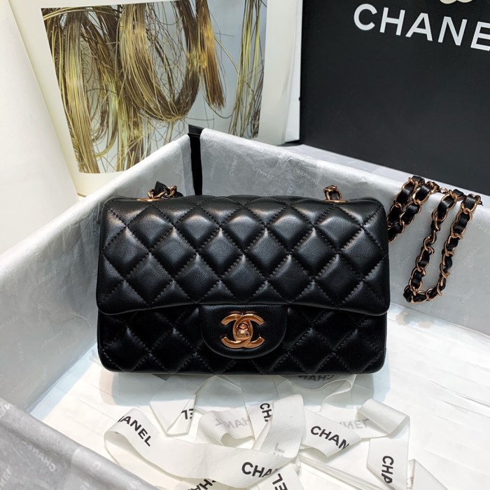 Handbag Chanel 116 size 20 cm