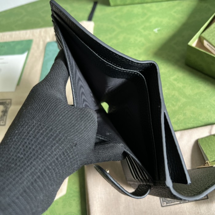 Handbag Gucci 615525 size 12.5*11*3 cm