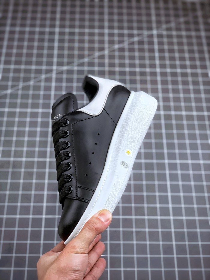 Alexander McQueen Oversized Black White