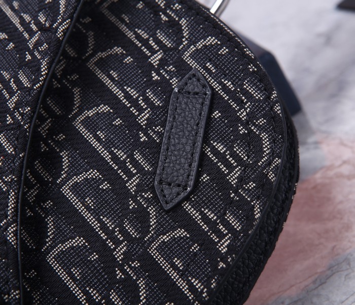 Handbag Dior 1ADPO095 size 24*17.5*3 cm