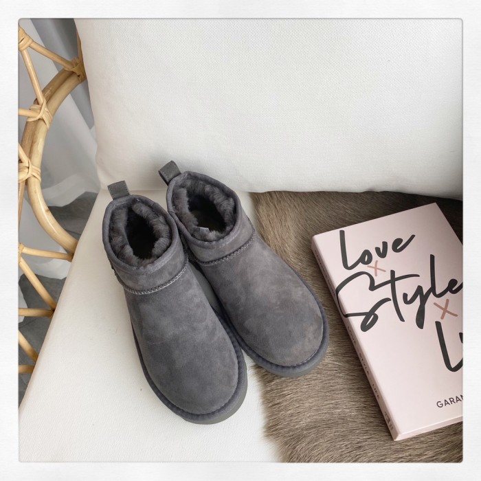 UGG Sneaker 21