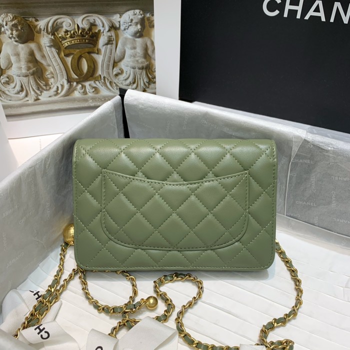 Handbag Chanel 81133 size 19 cm