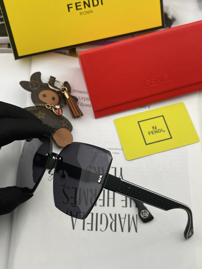 Sunglasses Fendi FD2294