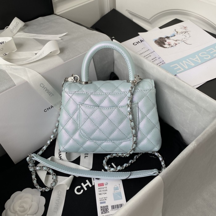 Handbag Chanel size 13×19×9 cm