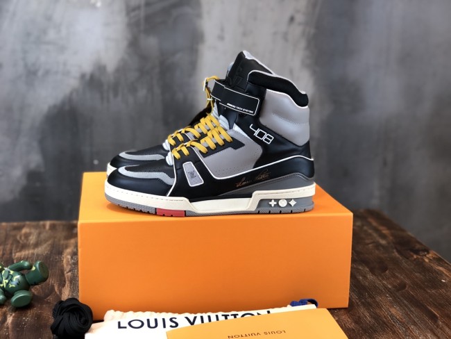 Louis Vuitton Trainer Sneakers 16