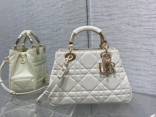 Handbag Dior size 25*10*16 cm