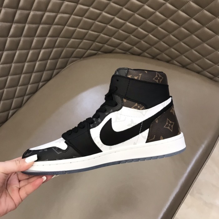 Louis Vuitton & Nike sneaker 13