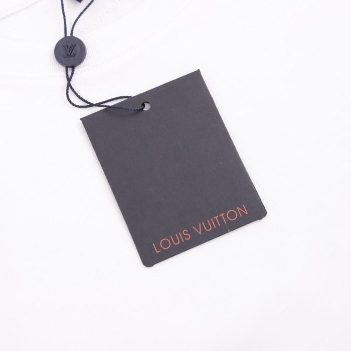 Clothes Louis Vuitton 453