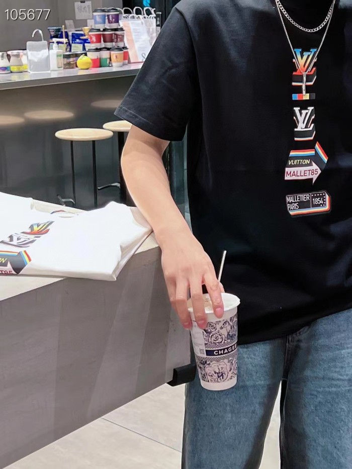 Clothes Louis Vuitton 56