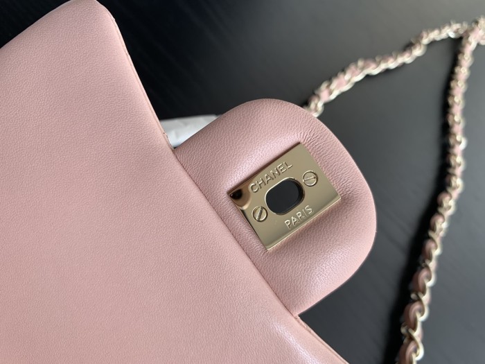 Handbag Chanel 1115 size 17 cm