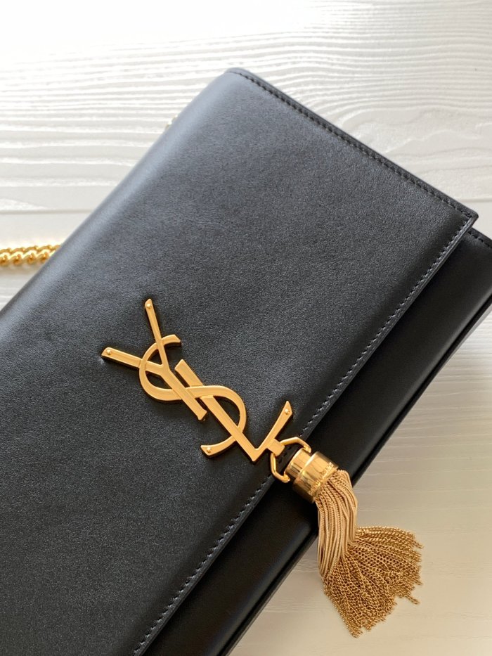 Handbags SAINT LAURENT 354119 size 24x14.5x5.5 cm