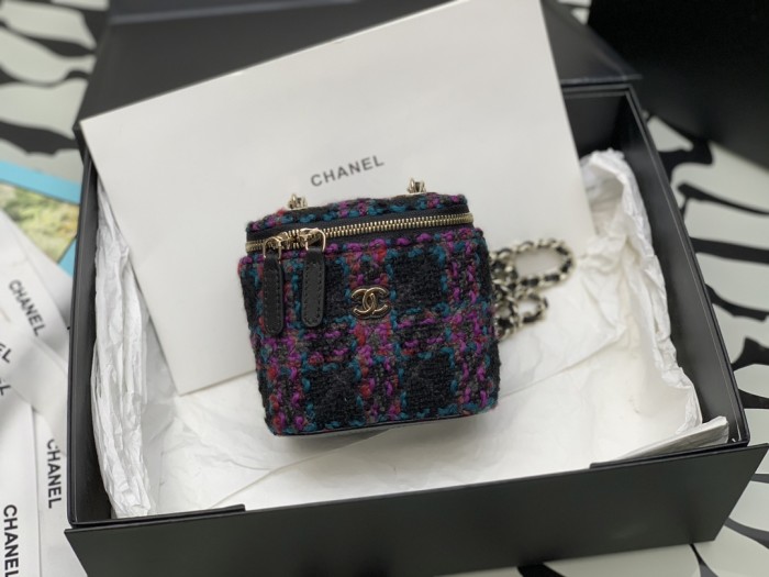 Handbag Chanel 99218 size 8.5*11*7* cm