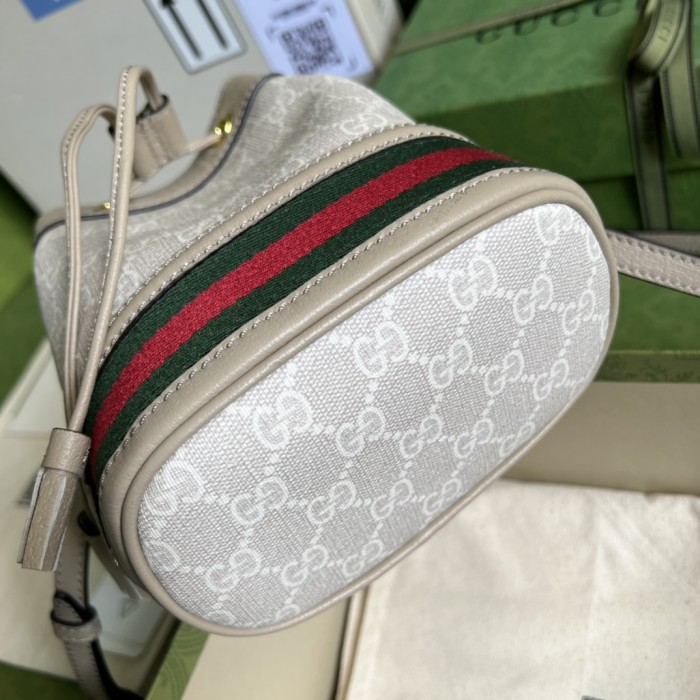 Handbag Gucci 550620 size 15*18*9.5 cm