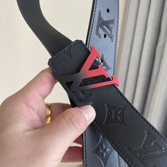 Louis Vuitton Belt 9 (width 4cm)