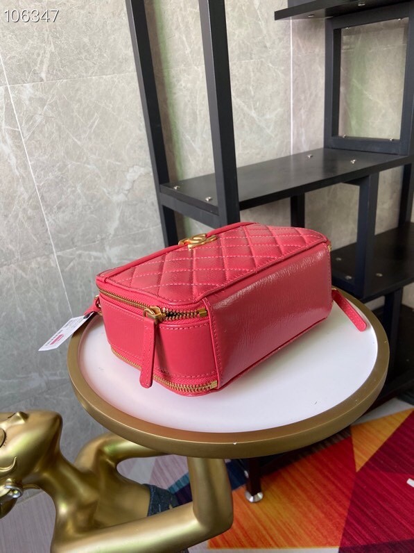 Handbag Chanel S2179 size 13.5X18.5X7．5 Cm