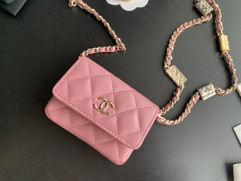 Handbag Chanel 2444 size 10cmx7.5cmx2 cm