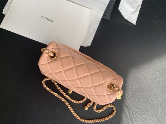 Handbag Chanel size 17 cm