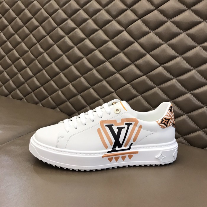 Louis Vuitton Low Top sneaker 17