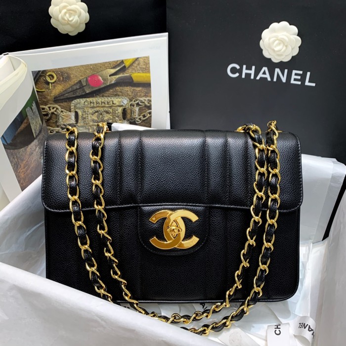 Handbag Chanel A88 size 30.21.8 cm