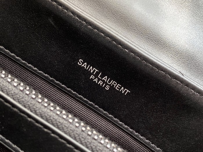 Handbags SAINT LAURENT 494699 size 25×17×9 cm