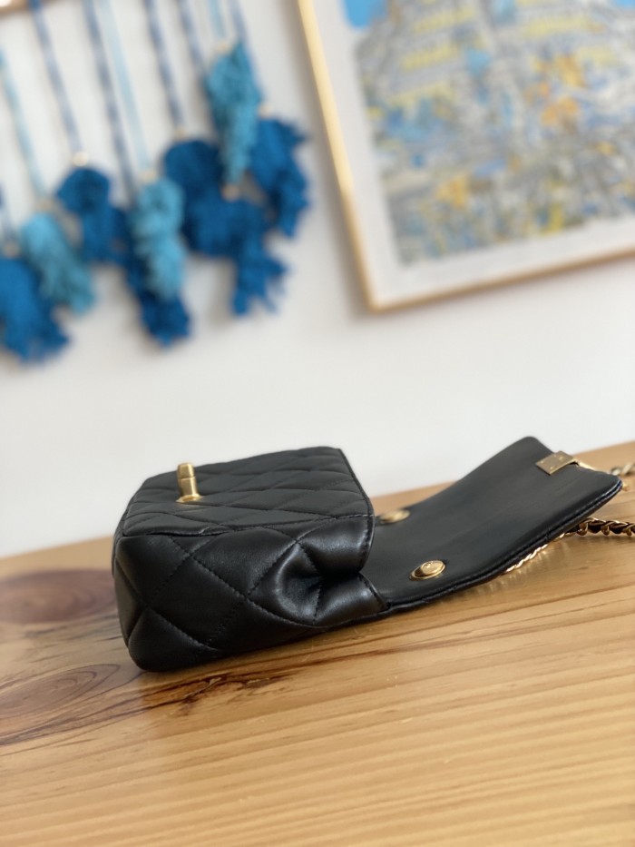 Handbag Chanel 3474 size 15*20*8 cm