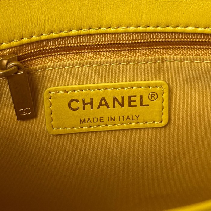 Handbag Chanel AS3206 size 16-22-7 cm