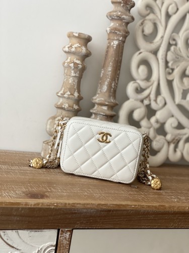Handbag Chanel 2858 size 14x10x7 cm