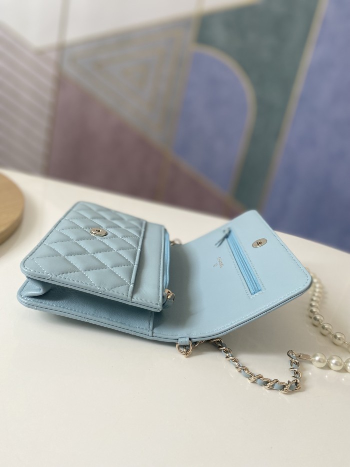 Handbag Chanel 81180 size 19 cm