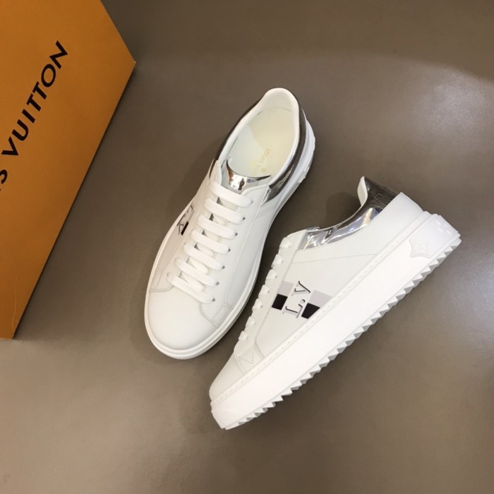 Louis Vuitton Low Top sneaker 55