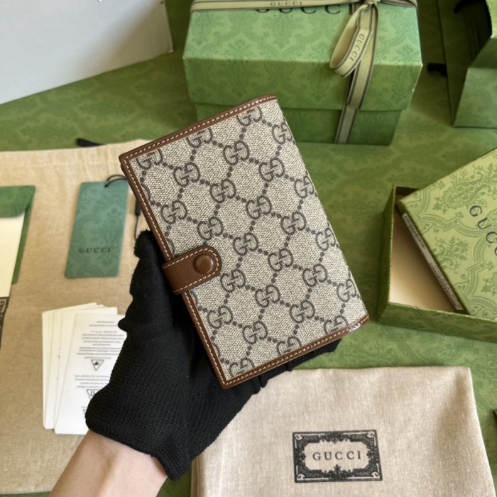 Handbag Gucci 724562 size 10.5*14.5 cm