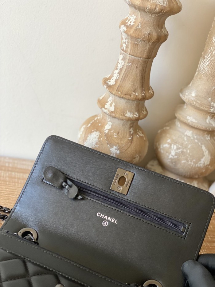 Handbag Chanel 88632 size 19 cm