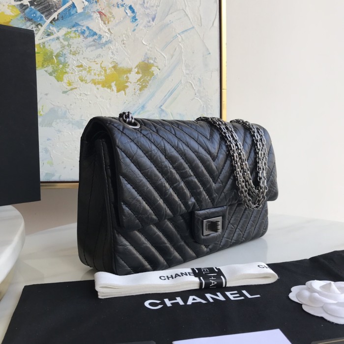 Handbag Chanel 1112 size 25.5x16x7 cm