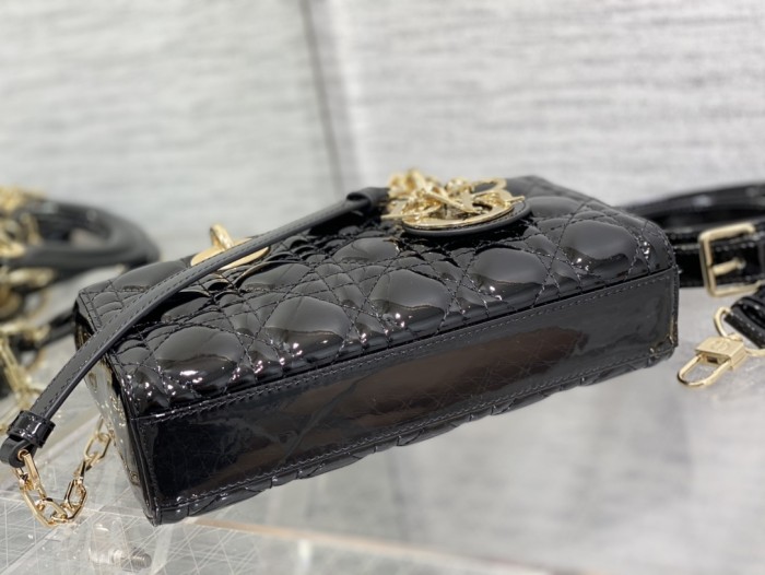 Handbag Dior size 22*6*12 cm