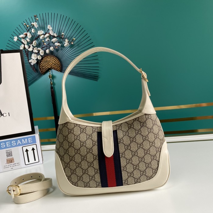 Handbag Gucci 636706 size 28*19*4.5 cm