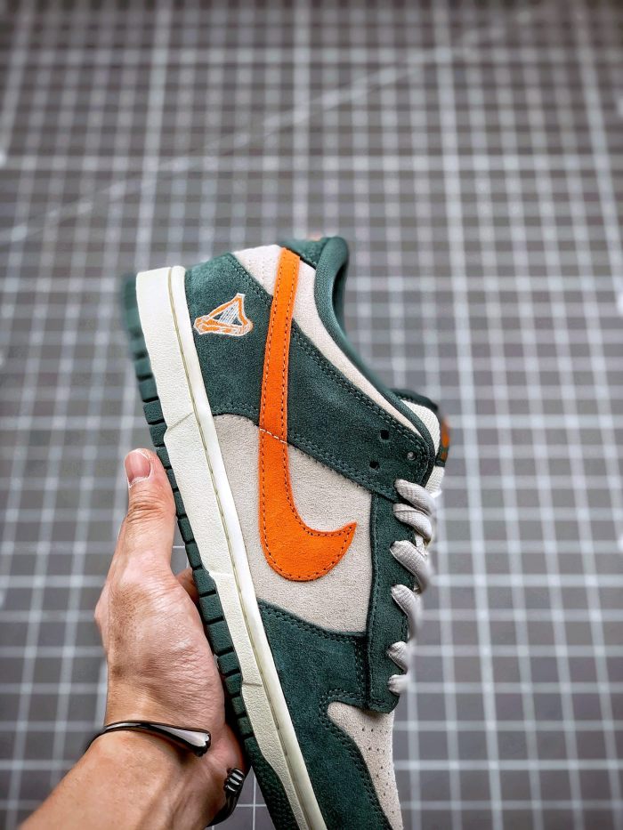 Nike Dunk SB Low Eire