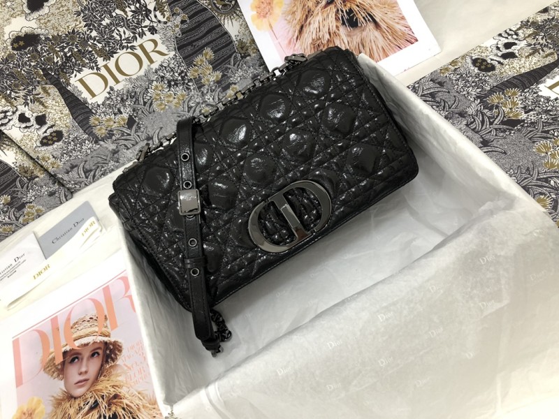 Handbag Dior M9242 size 25.5 x 15.5 x 8 cm