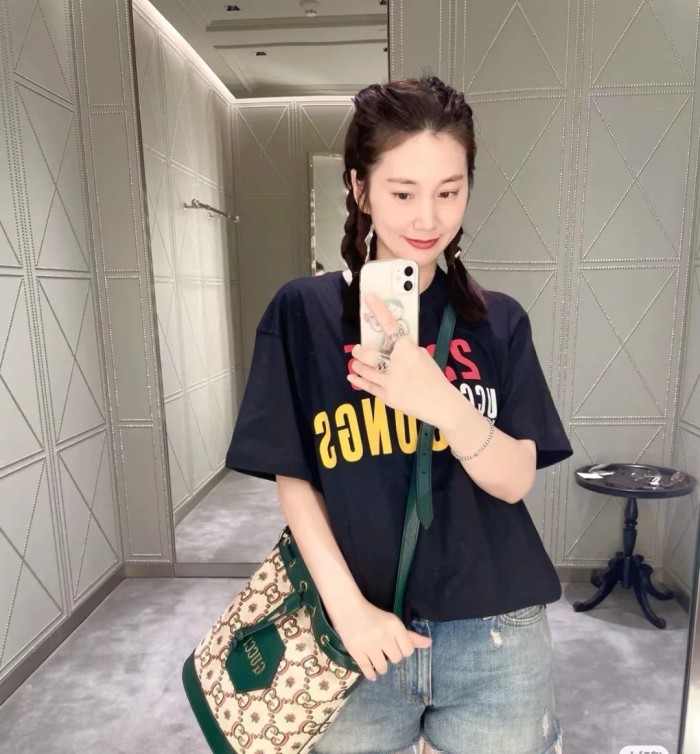 Clothes Gucci 40