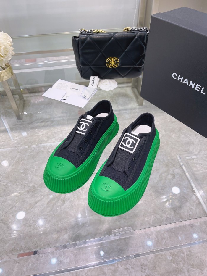 Chanel Platform Sneaker 14