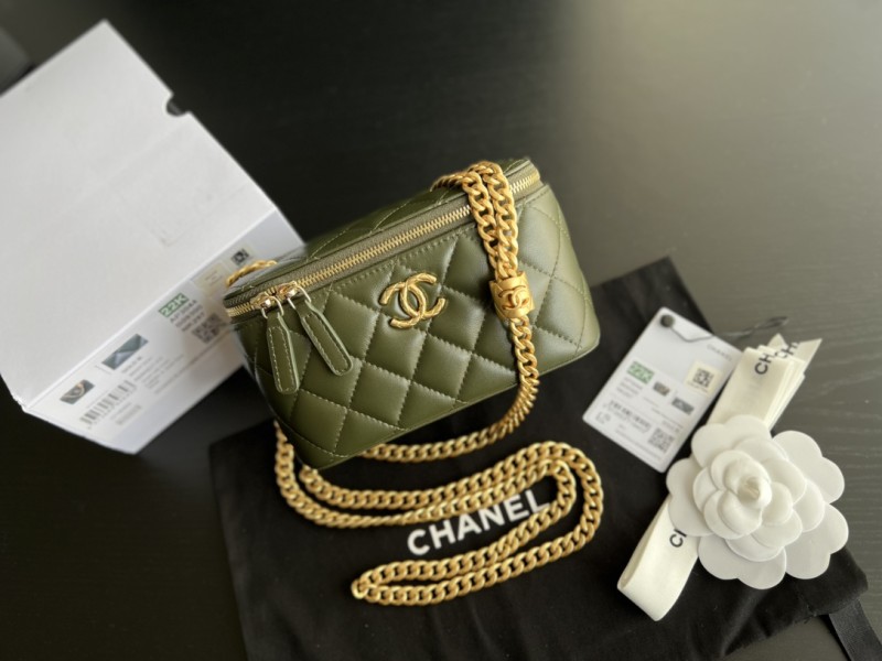 Handbag Chanel AP3044 size 17cmx9.5cmx8 cm