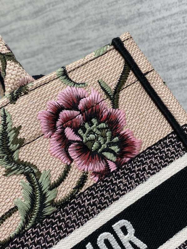 Handbag Dior size 26*8*22 cm