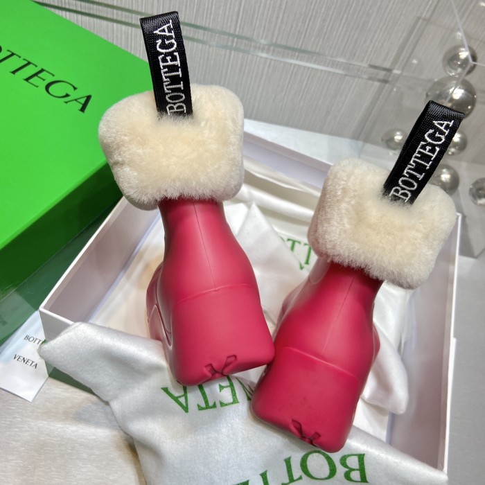 Bottega Veneta Boots 12