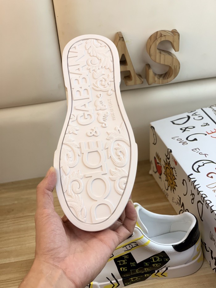 Dolce & Gabbana Low Tops Sneakers 83