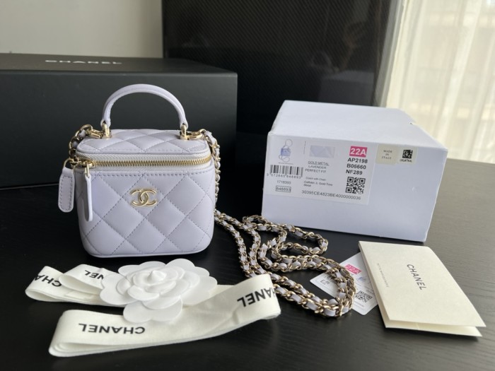 Handbag Chanel AP2198 size 11cmx8.5cmx7 cm