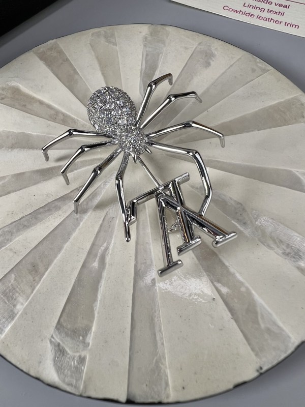 Clothes Louis Vuitton 99