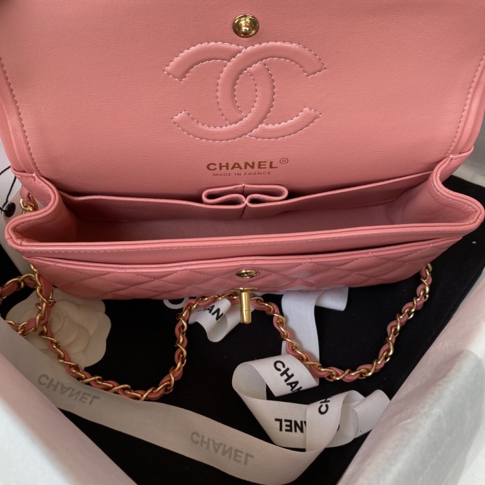Handbag Chanel A01113 size 23 cm