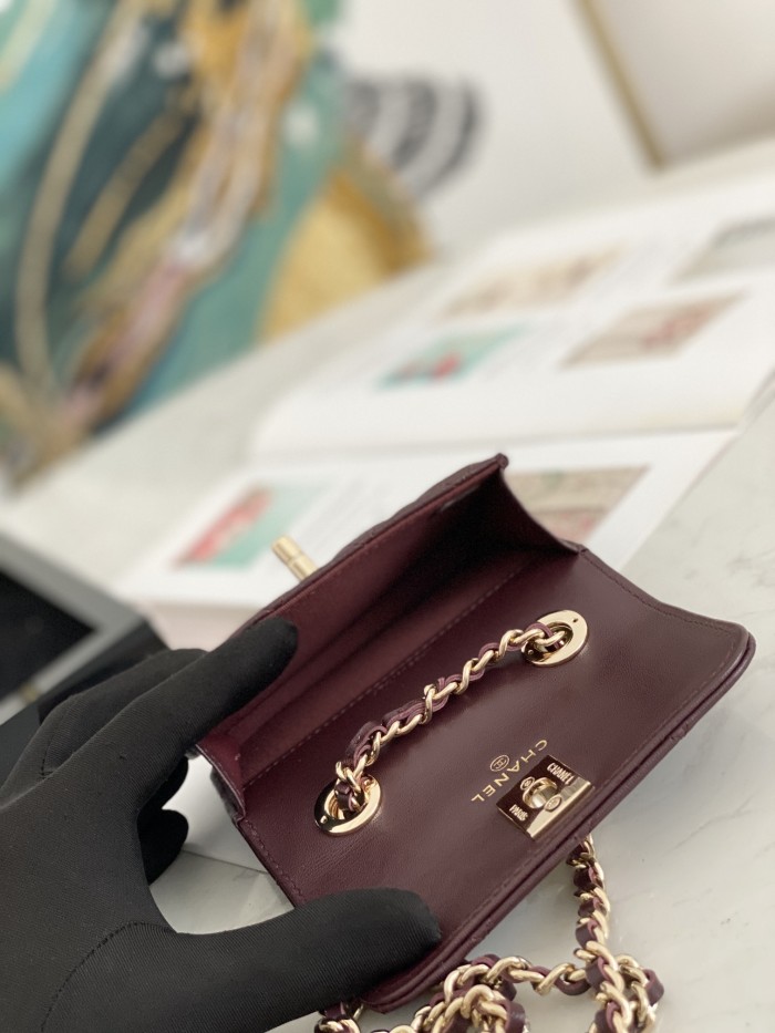 Handbag Chanel 82768 size 12.5 2.5 9 cm