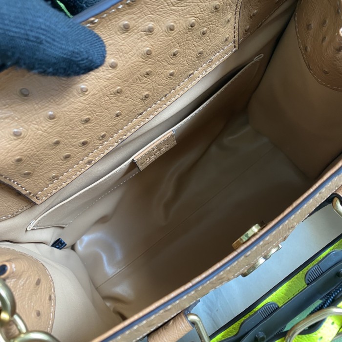 Handbag Gucci 660195 size 27*24*11 cm